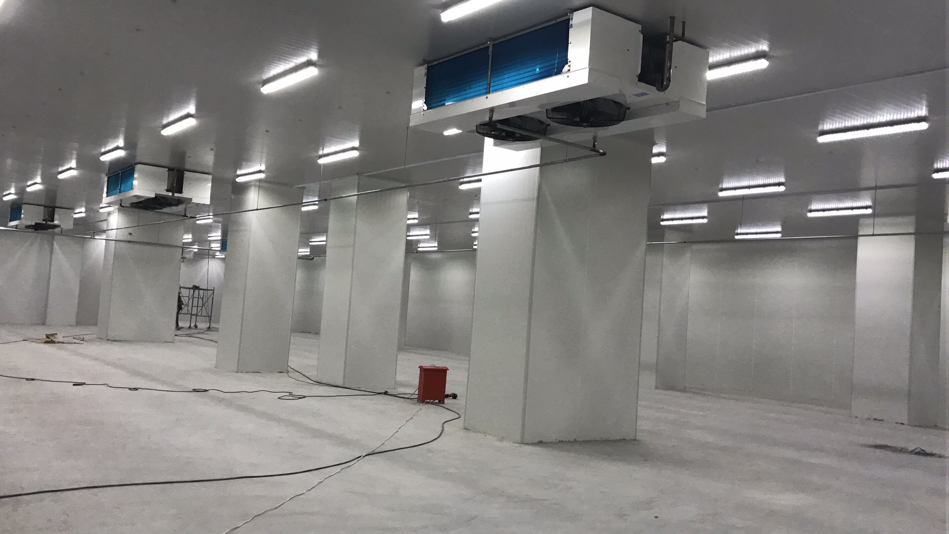 建設30000m3農產品基地冷藏庫需要的費用是多少？