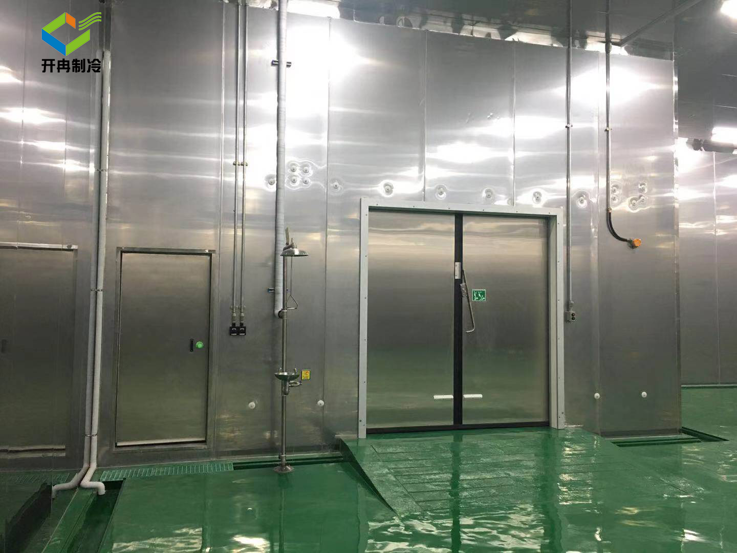 如何選擇一個(gè)好的防爆醫(yī)藥冷庫建造廠家