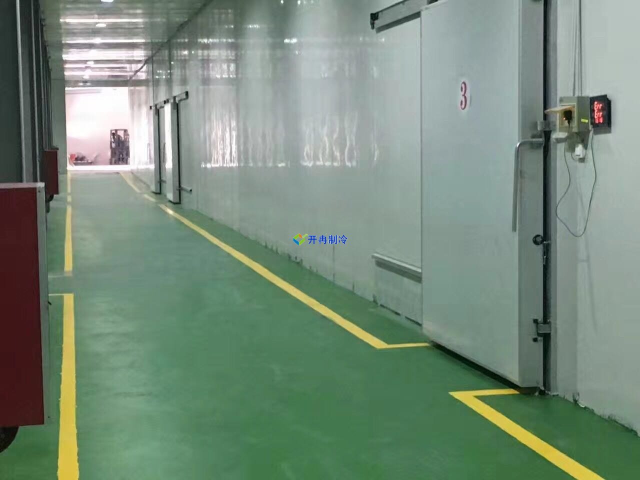 冷藏庫設(shè)備多少錢一套，冷庫建造一平米多少錢